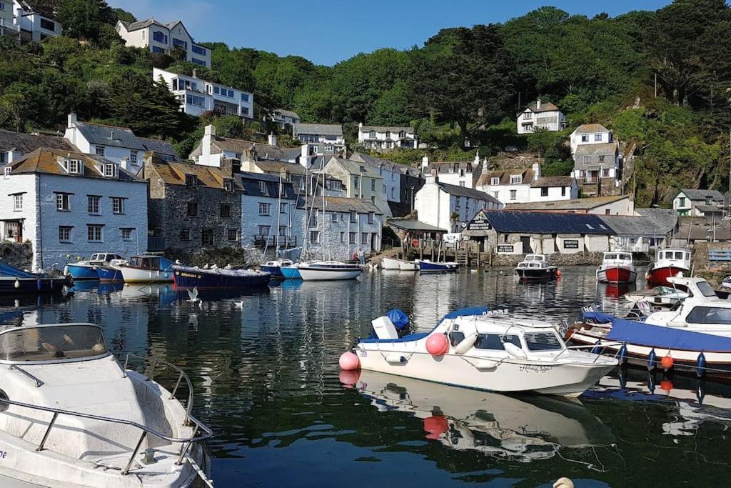 Bijou Coastal Apartment In Polperro With Hot Tub Onsite Parking Downhill Walk To Village Esterno foto