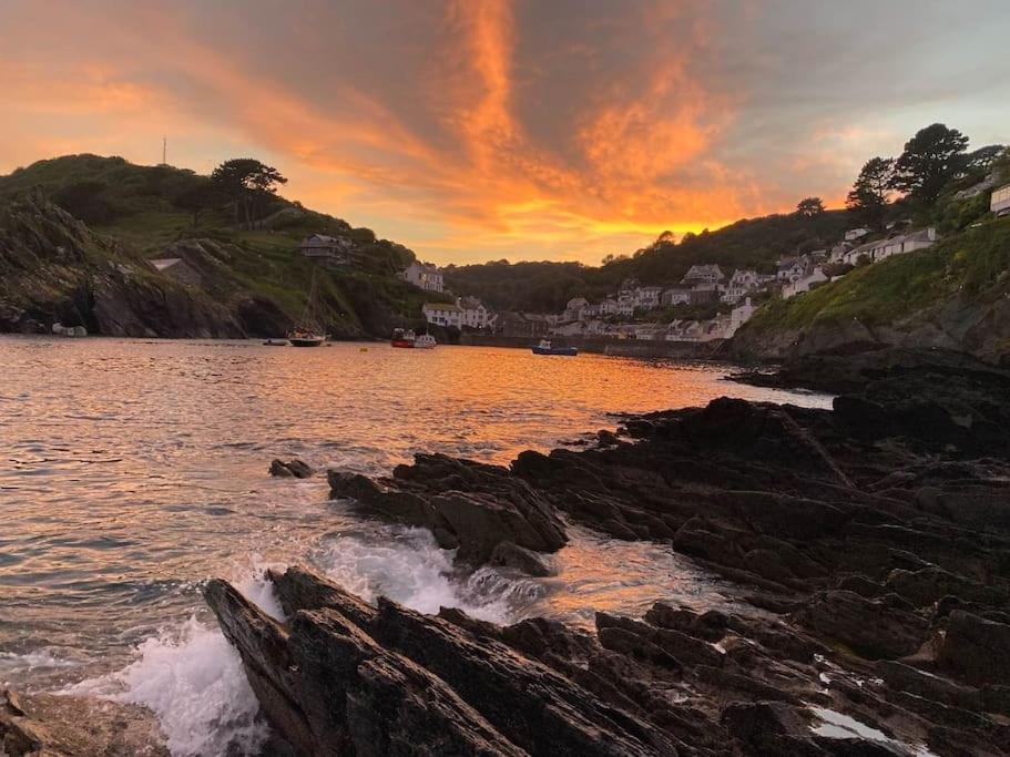 Bijou Coastal Apartment In Polperro With Hot Tub Onsite Parking Downhill Walk To Village Esterno foto