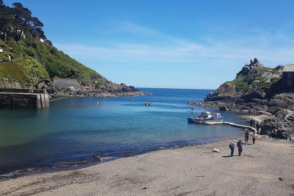 Bijou Coastal Apartment In Polperro With Hot Tub Onsite Parking Downhill Walk To Village Esterno foto