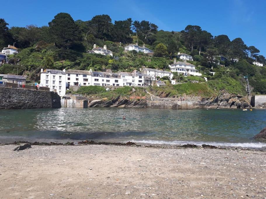 Bijou Coastal Apartment In Polperro With Hot Tub Onsite Parking Downhill Walk To Village Esterno foto